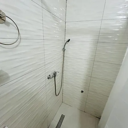 Vis 2 Apartmán Vlasenica
